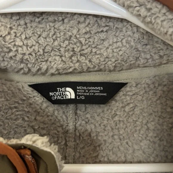 The North Face Men's Campshire Sherpa Fleece Vest Large - Picture 4 of 7